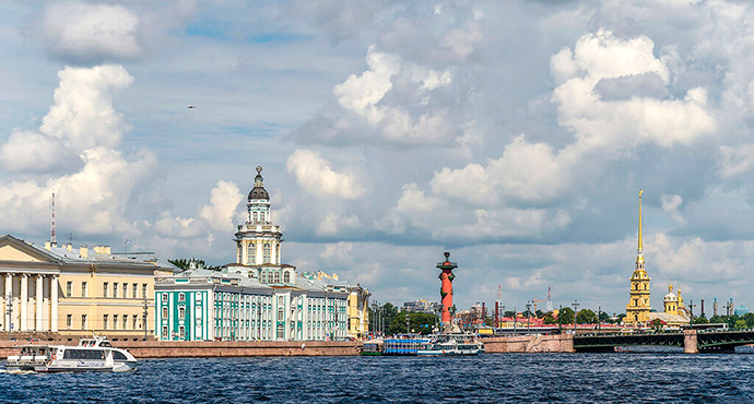 Круизы между Москвой и Санкт-Петербургом